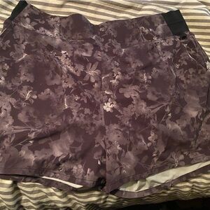 Athleta shorts size 20